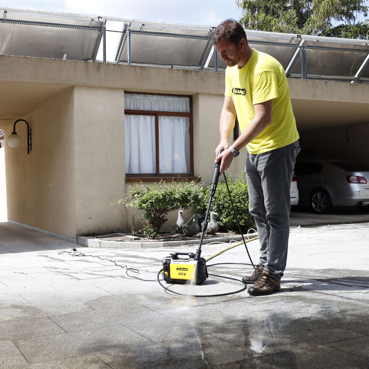 Nettoyeur haute pression compact Ultimate Lite 011E-V23 Garland