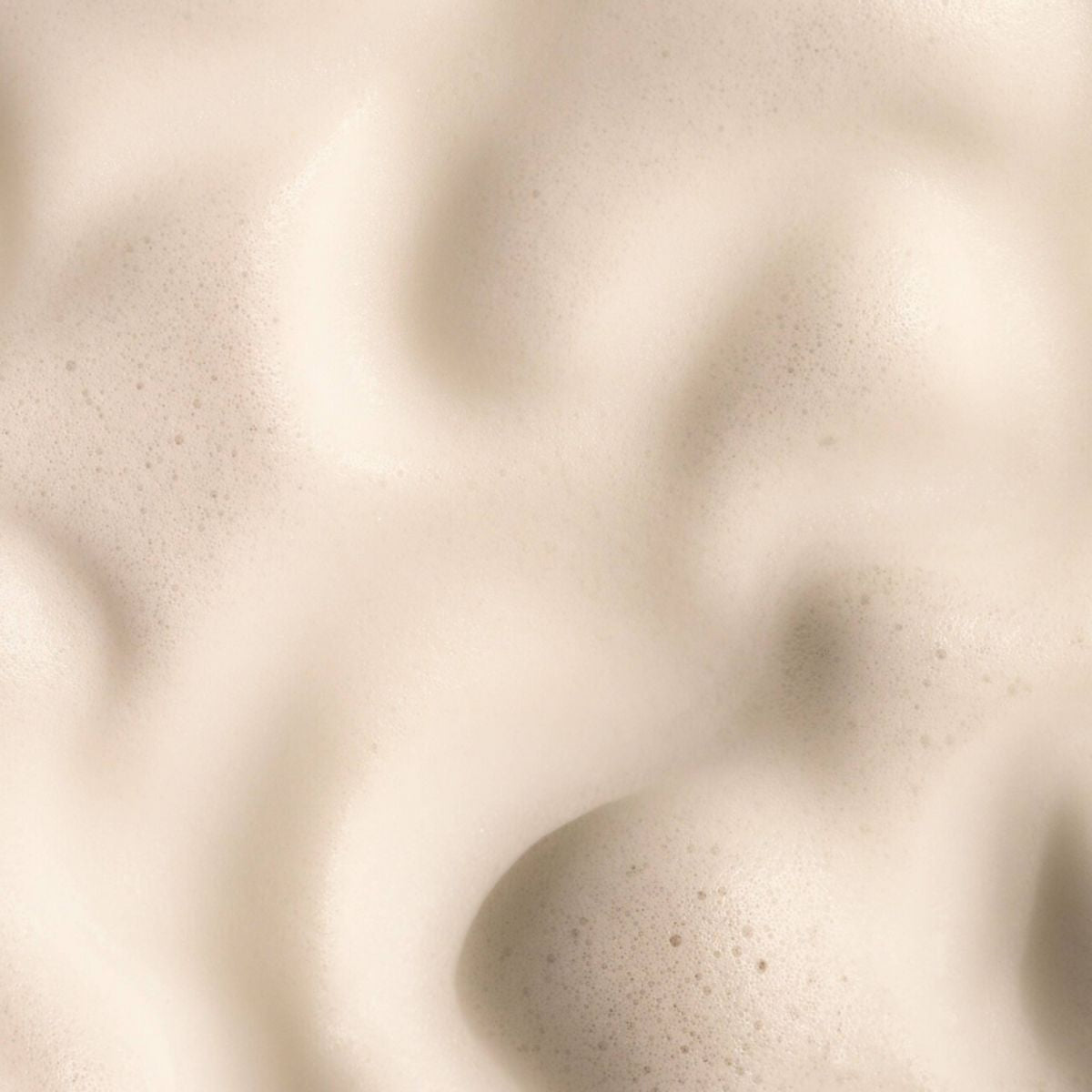 Pianka do mycia twarzy Avril 150 ml