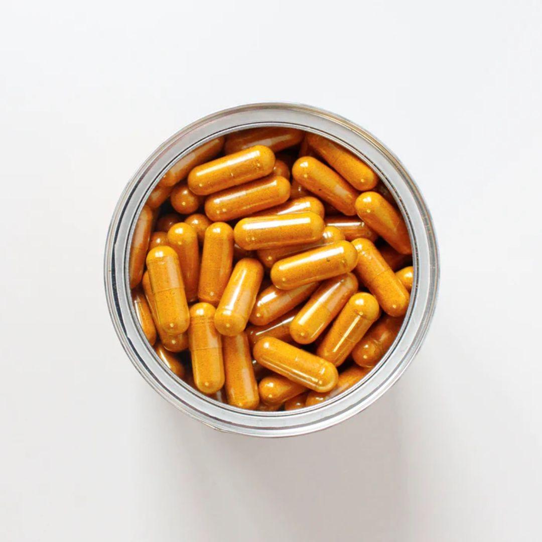 Ekologiczna kurkuma z imbirem, czarnym pieprzem i probiotykami, 250 kapsułek. Aldous Bio