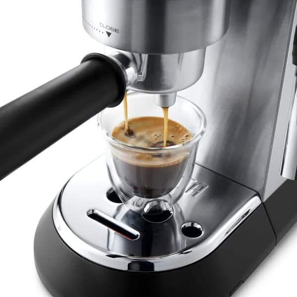 Delonghi Dedica Maestro Macchina da caffè manuale per espresso e cappuccino EC685.M metallo
