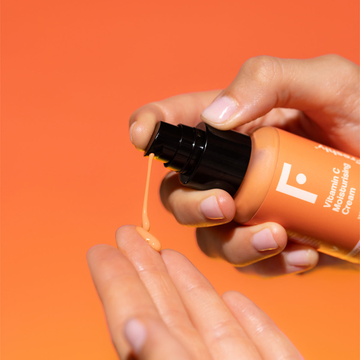 Vitamin C-fuktighetskräm Freshly Cosmetics 50 ml