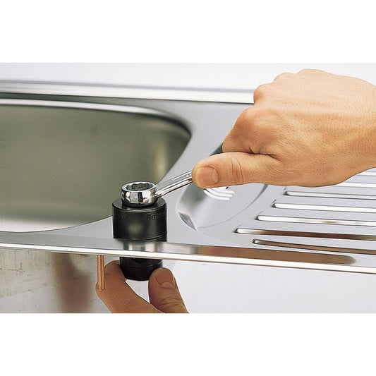 1 Wolfcraft hole saw for taps Ø 28 (1 1/8")