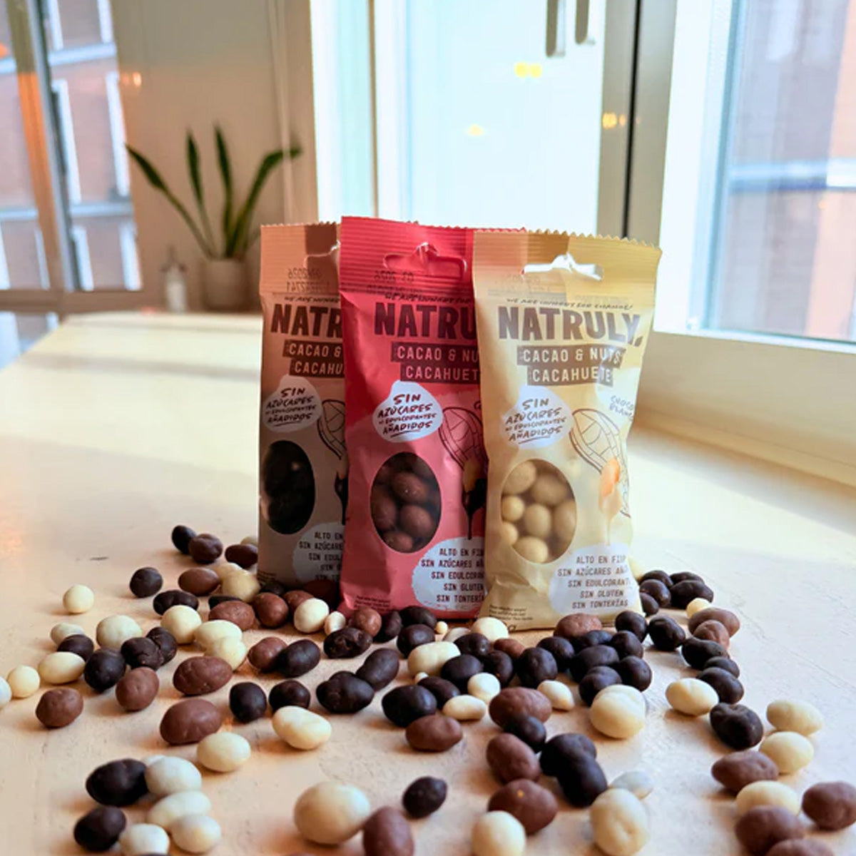 Kakao & Nüsse Weiße Schokolade Natruly 50 g