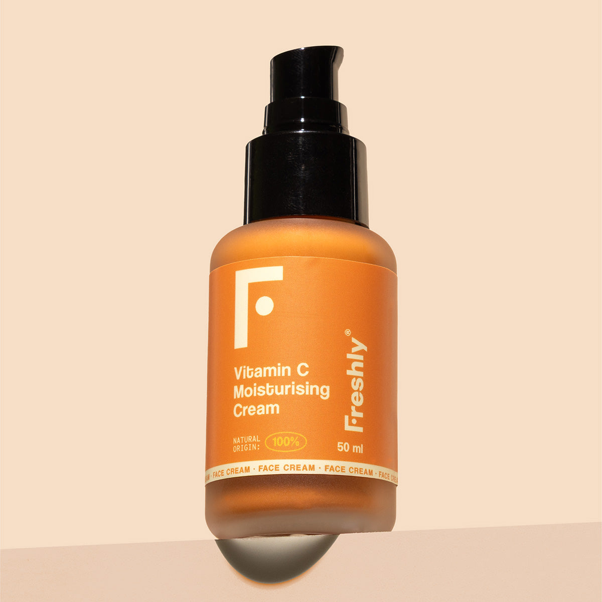 Vitamin C-fuktighetskräm Freshly Cosmetics 50 ml