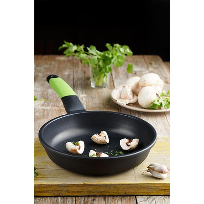 Patelnia ECO+ z odlewanego aluminium Bra Prior ø 30 cm