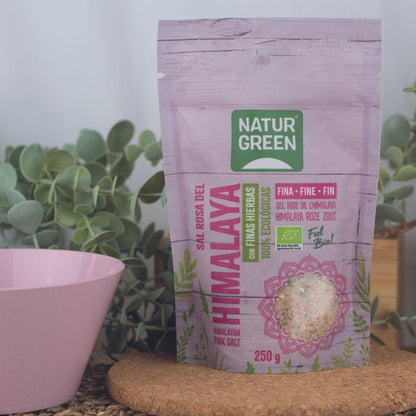 Roze Himalayazout met fijne biologische kruiden Naturgreen 250 g