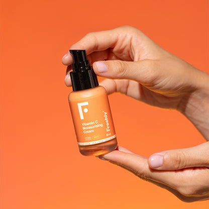 Vitamin C-fuktighetskräm Freshly Cosmetics 50 ml