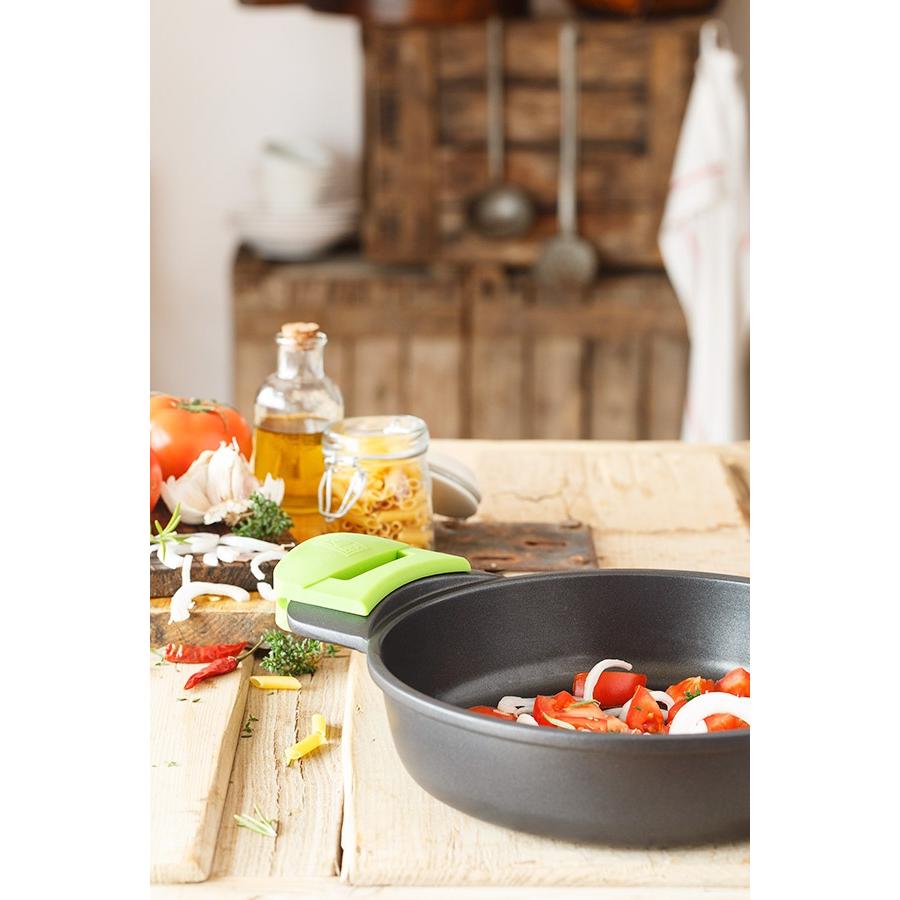 Casserole basse ECO+ avec couvercle en aluminium moulé Bra Prior 36 cm