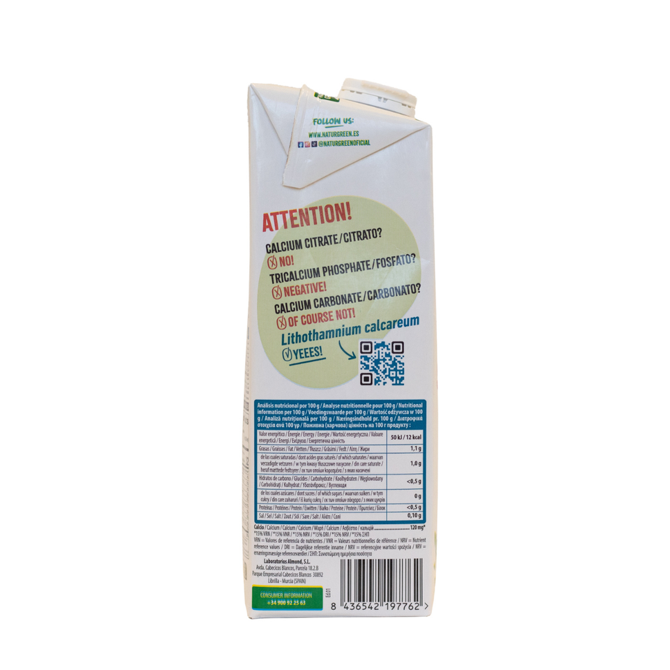 Lot de 6 bouteilles de 1 litre de boisson végétale NaturGreen à la noix de coco, sans sucre et riche en calcium.