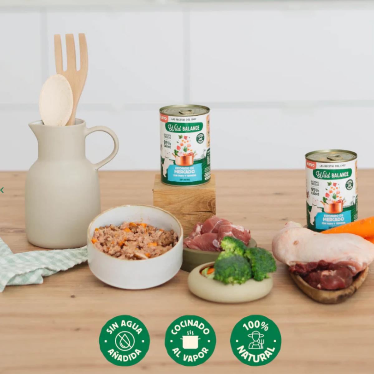 Puszka pełna gulaszu z indyka i wołowiny dla psów Wild Balance 400 g